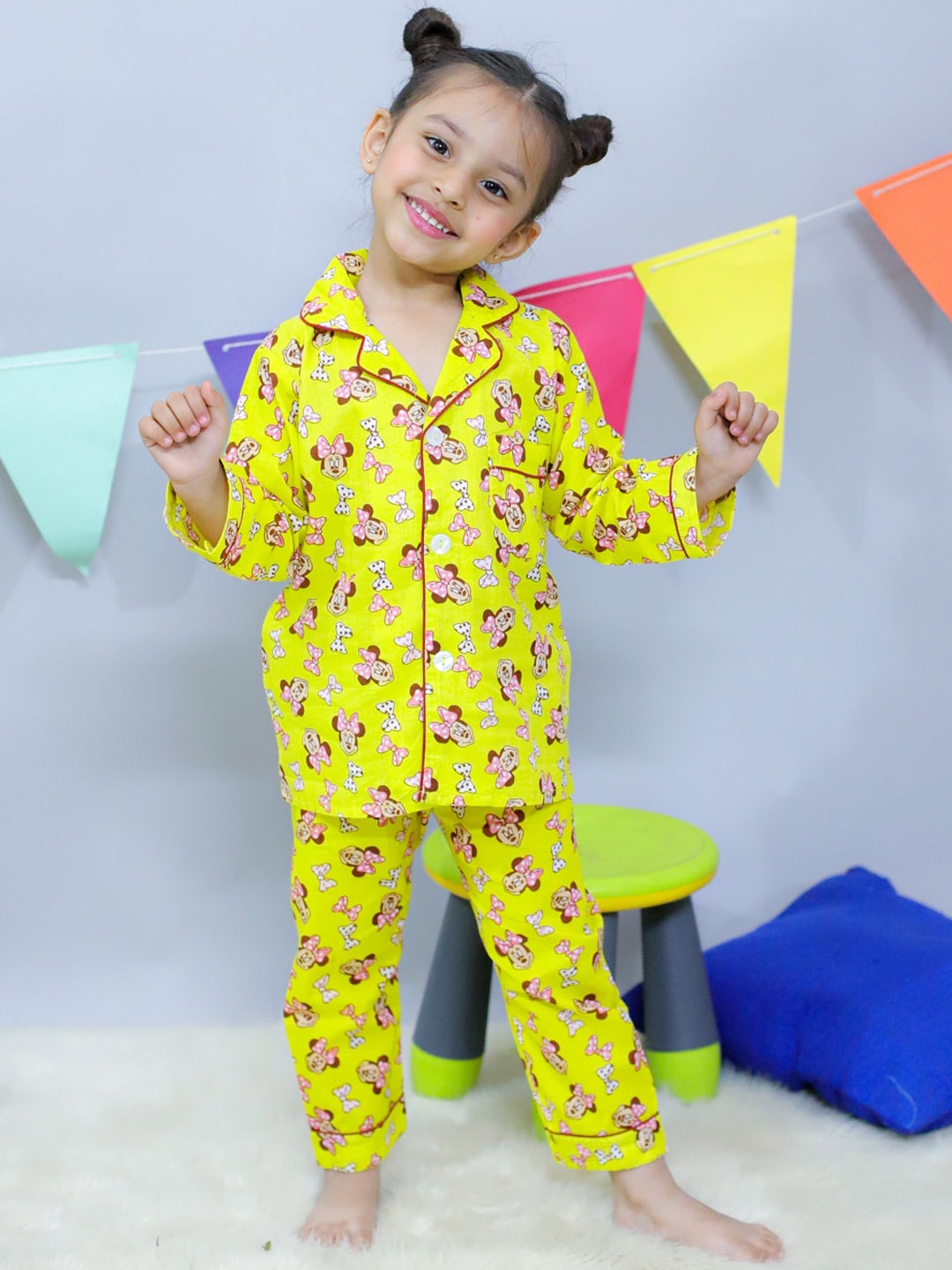 

JUNITOS Girls Minnie Mouse Printed Pure Cotton Night suit, Yellow