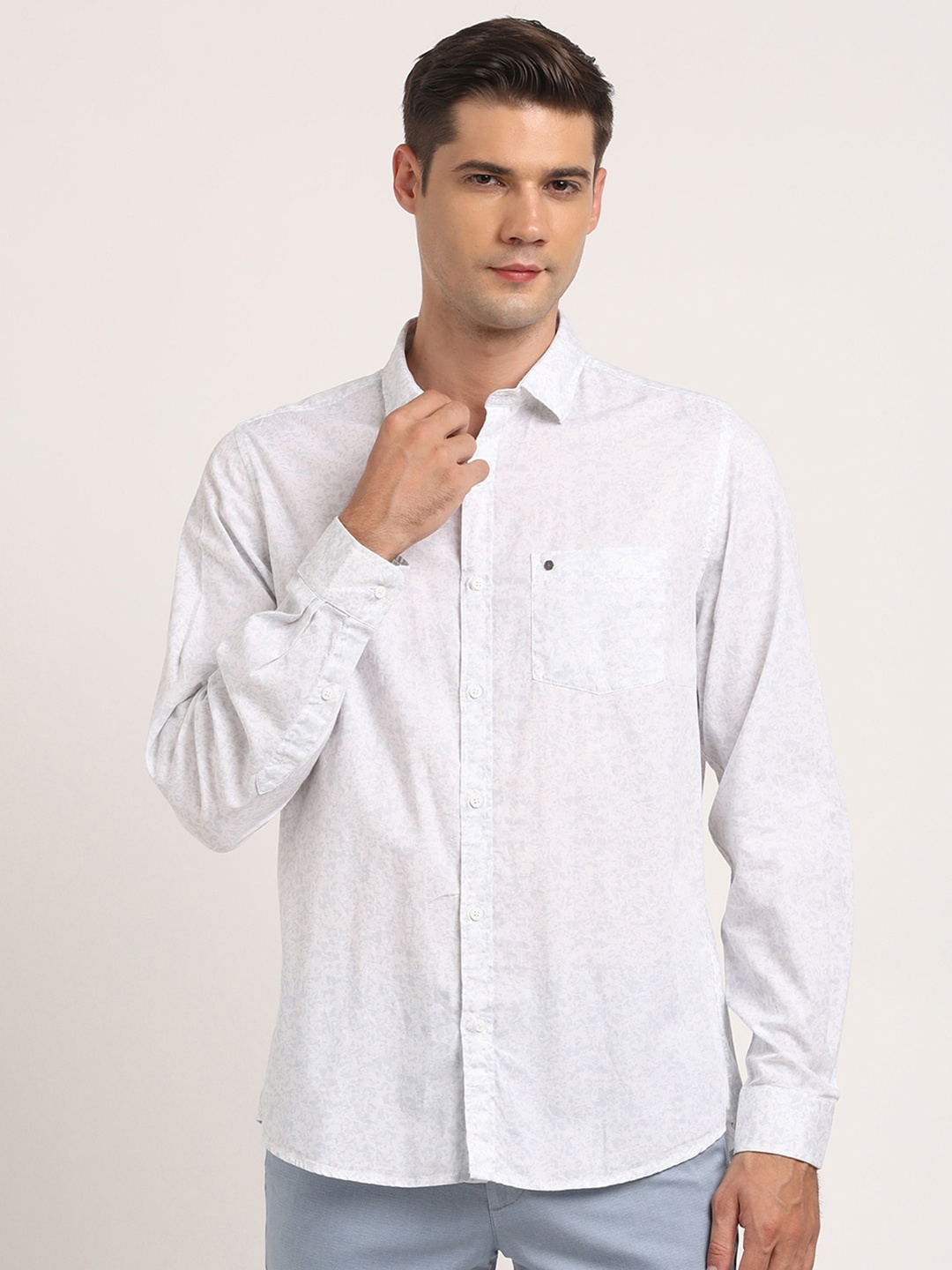 

Turtle Relaxed Spread Collar Slim Fit Opaque Cotton Casual Shirt, White