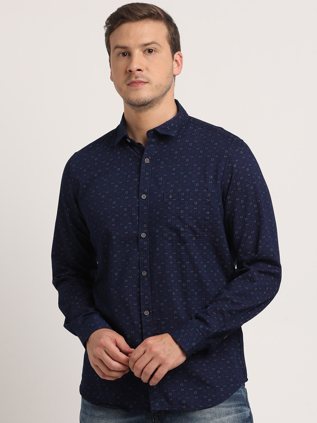 

Turtle Micro Ditsy Printed Relaxed Slim Fit Cotton Opaque Casual Shirt, Navy blue