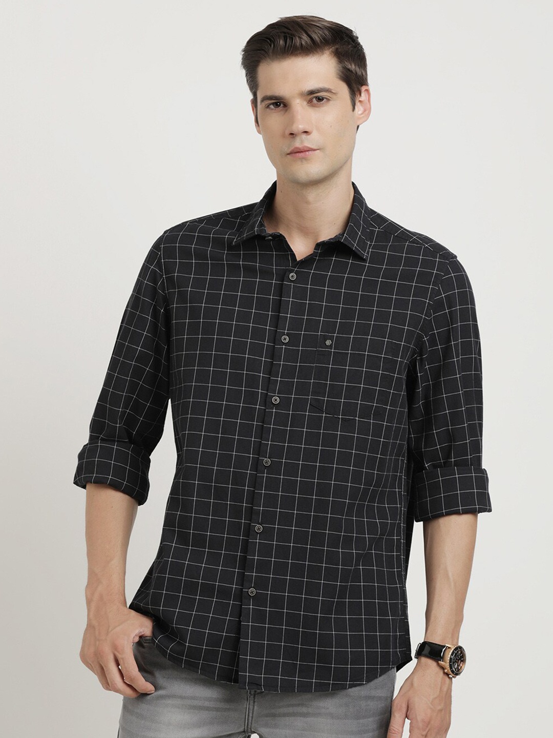 

Turtle Spread Collar Long Sleeves Relaxed Slim Fit Cotton Checked Casual Shirt, Black