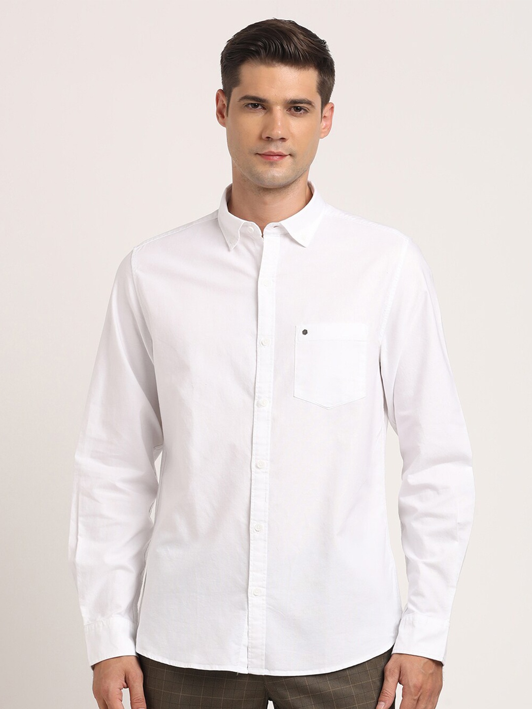 

Turtle Relaxed Slim Fit Opaque Cotton Casual Shirt, White