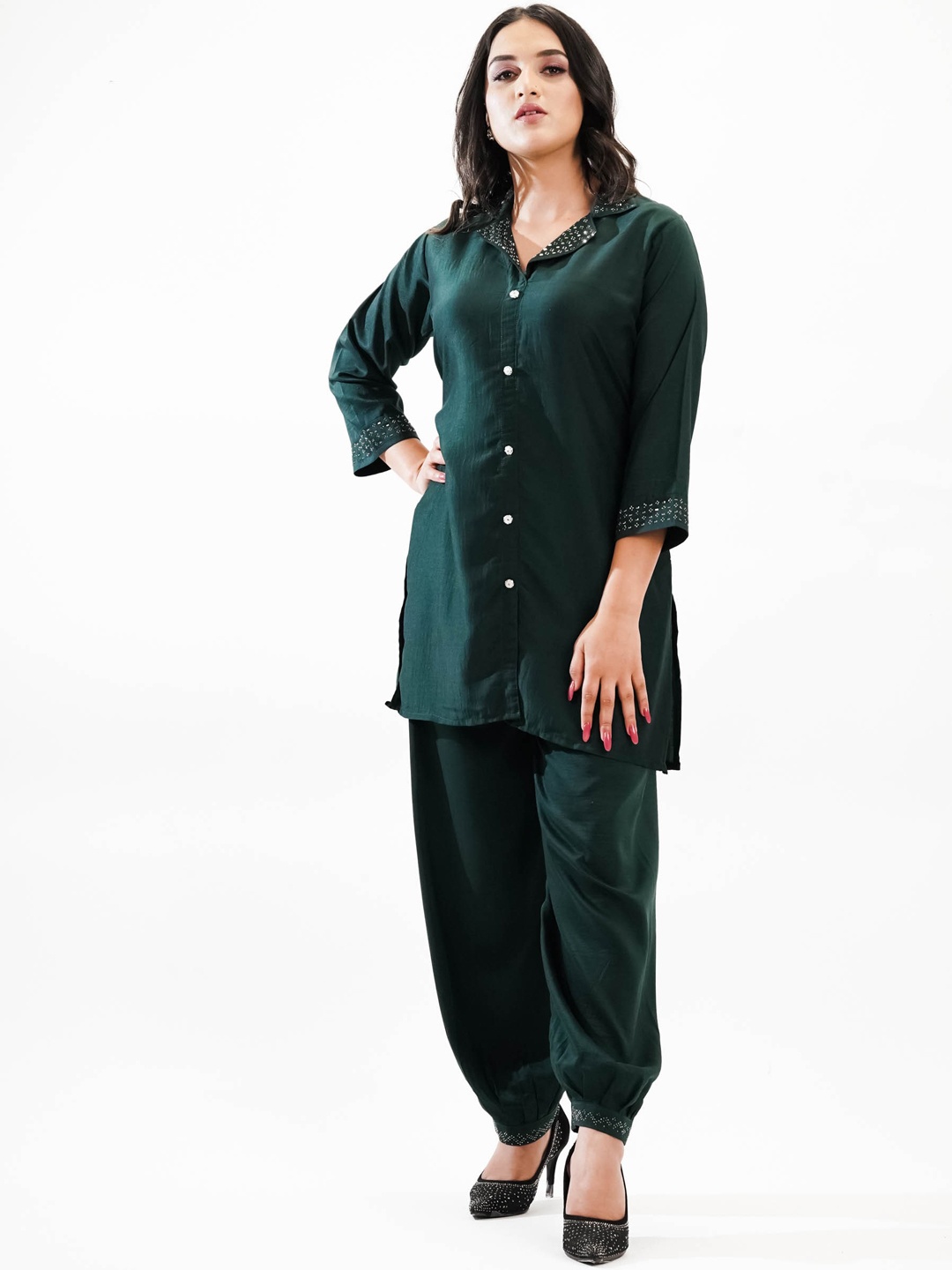 

NoLabels Embellished Tunic With Salwar Co-Ords, Green