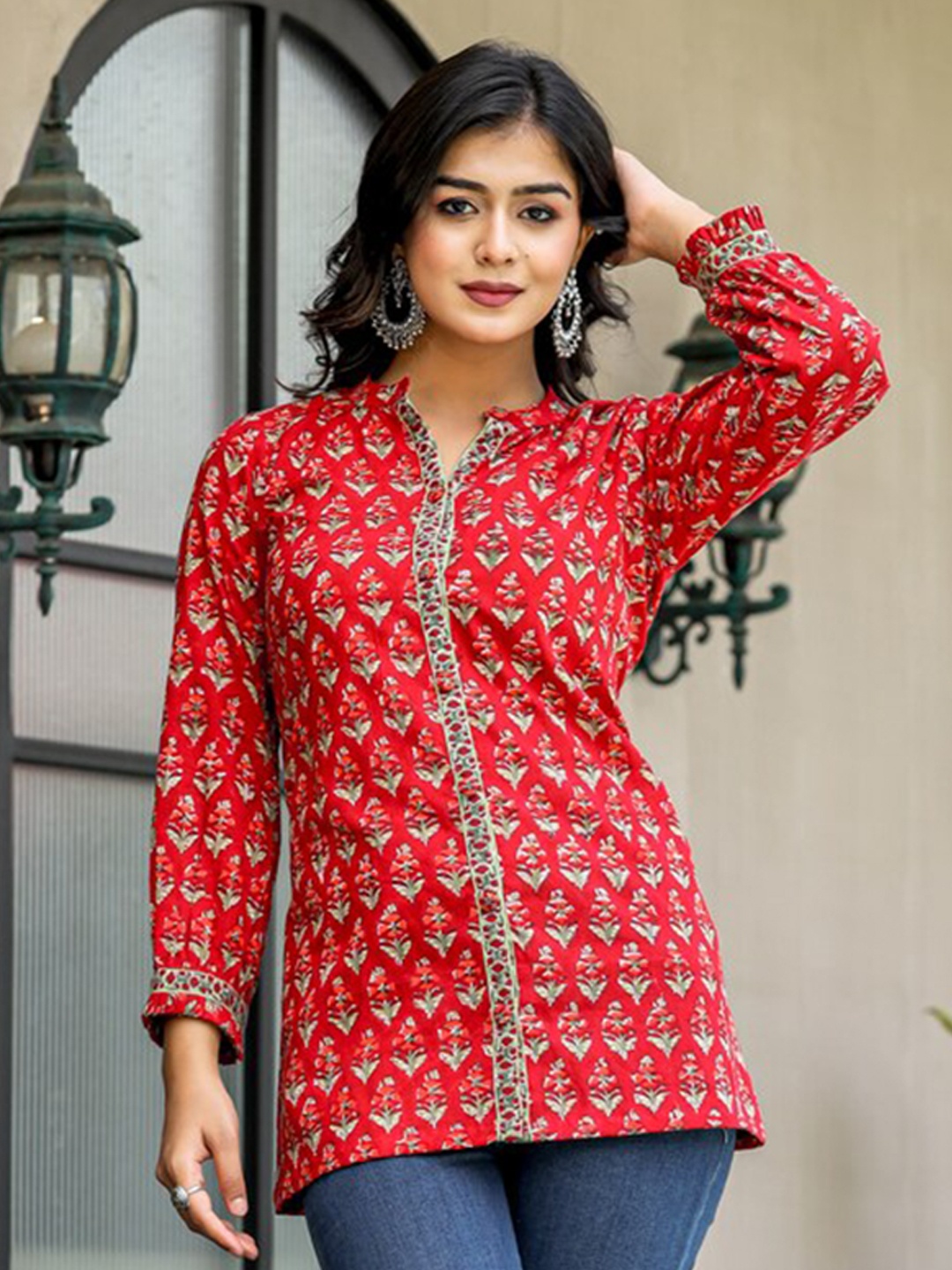 

Jaipuri Adaah Floral Printed Mandarin Collar Cotton Tunic, Red