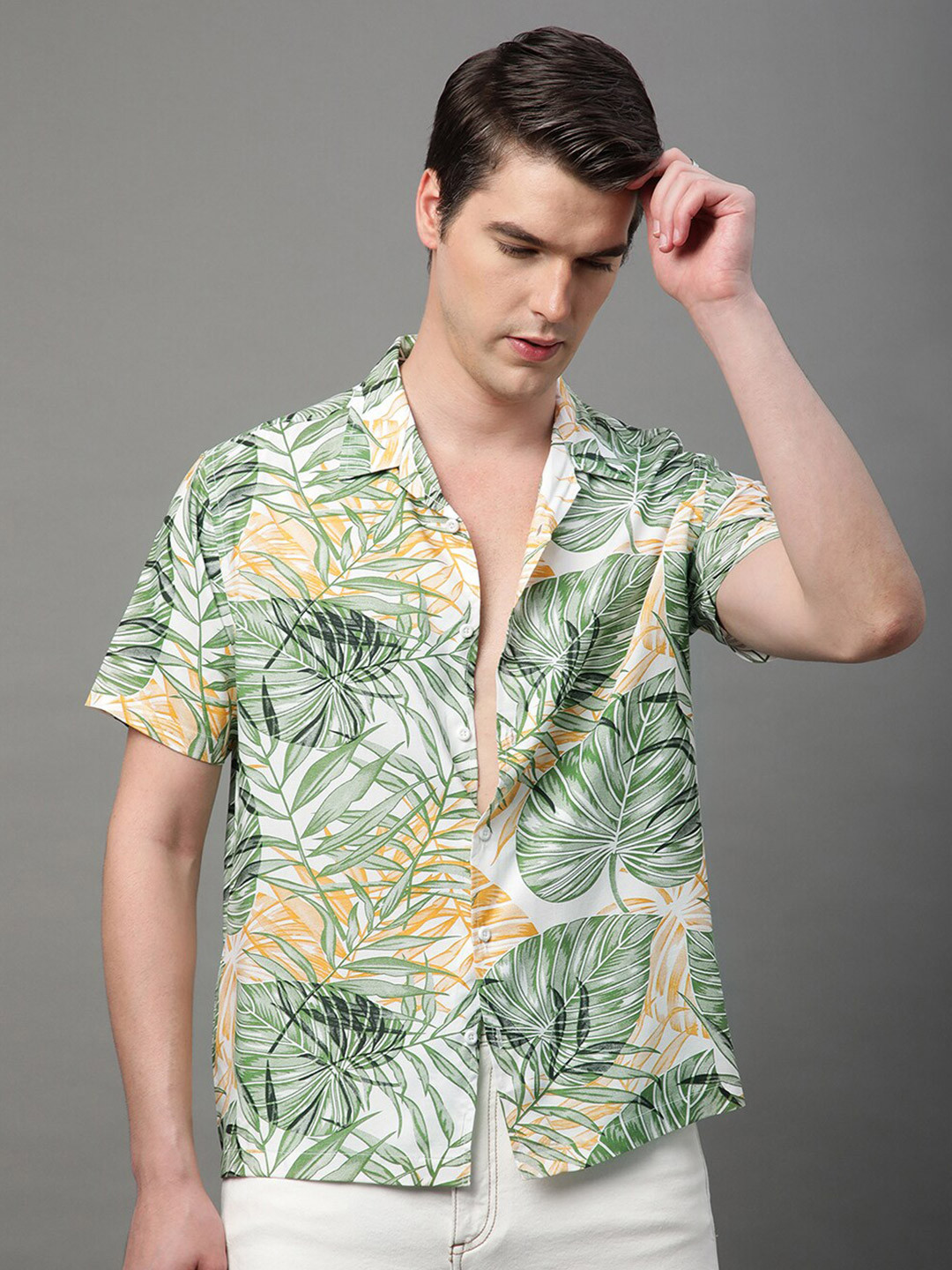 

Voroxy Relaxed Tropical Printed Casual Shirt, Green