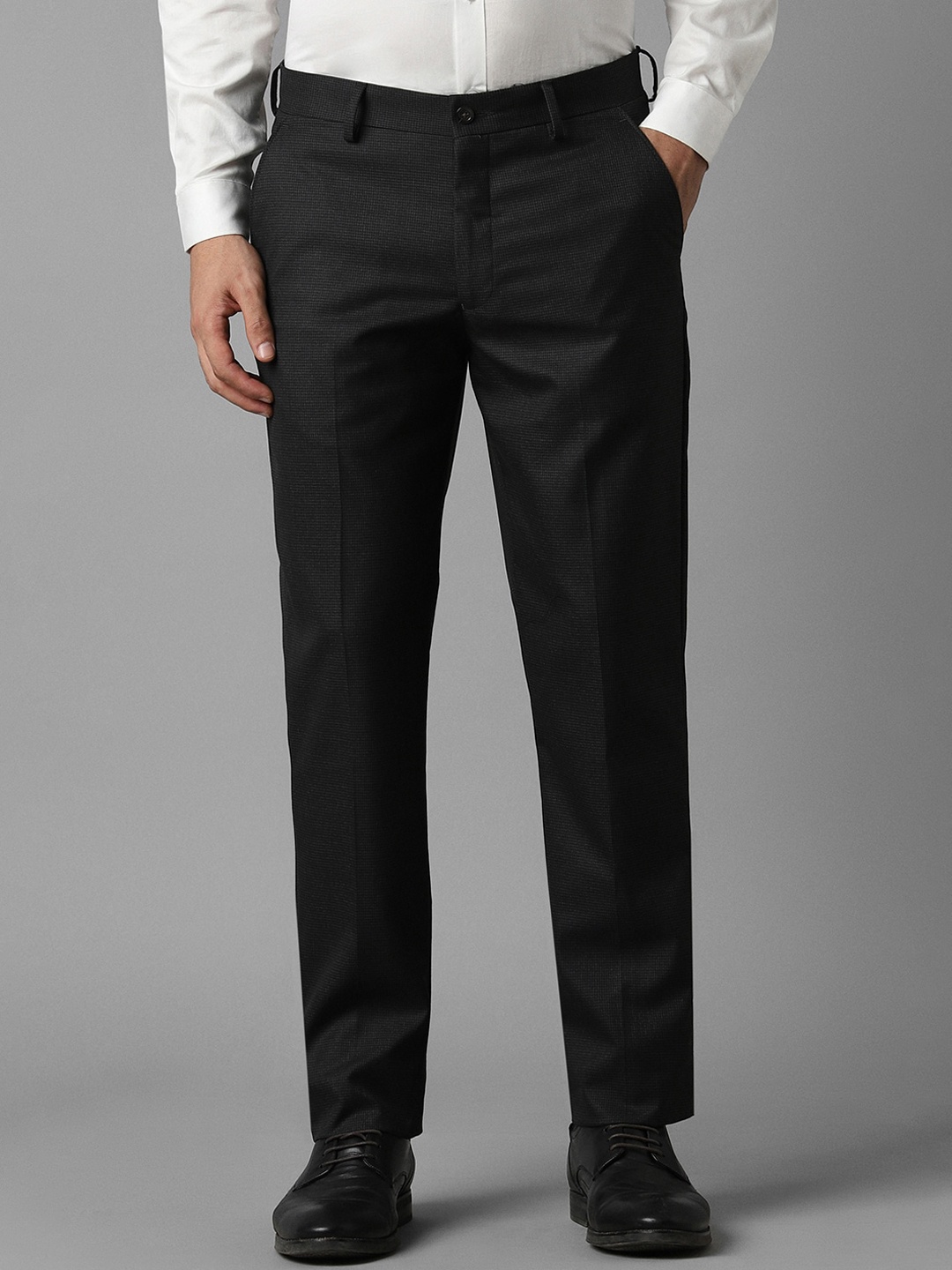 

Louis Philippe Men Slim Fit Mid-Rise Formal Trousers, Black