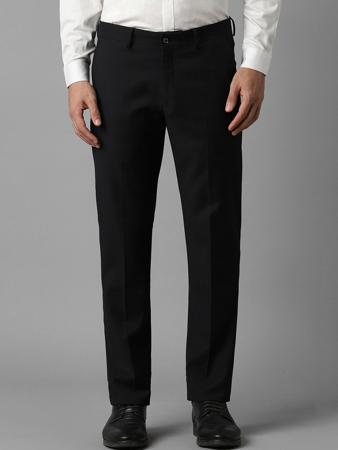 

Louis Philippe Men Checked Slim Fit Formal Trouser, Black