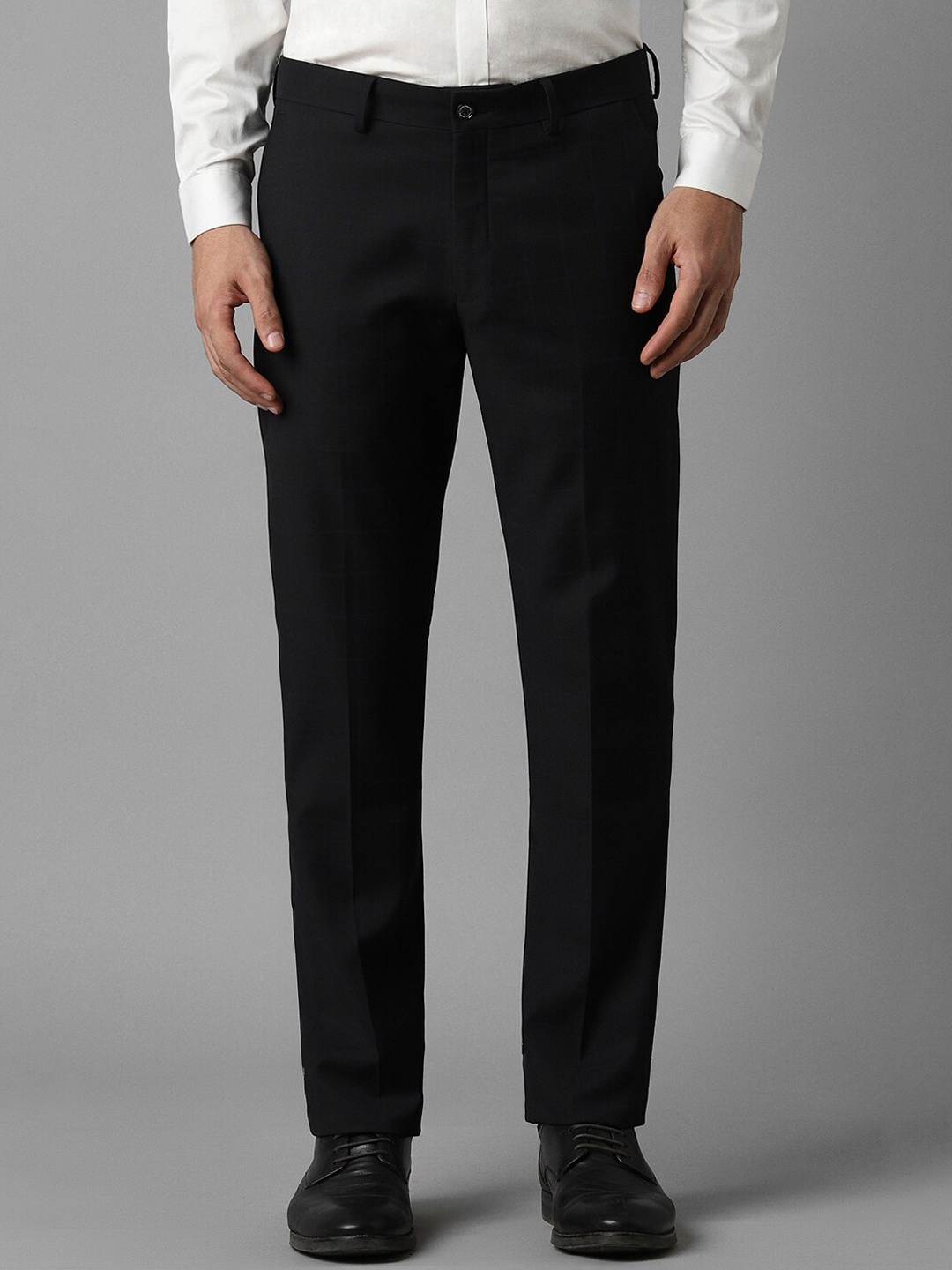 

Louis Philippe Men Slim Fit Mid-Rise Formal Trousers, Black