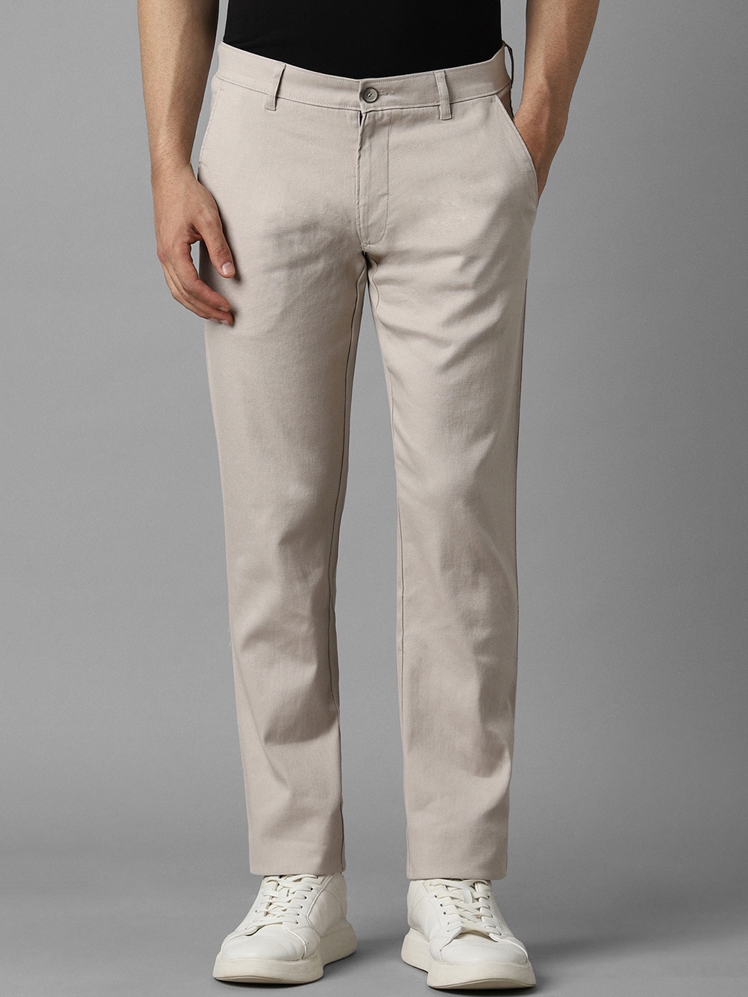 

Louis Philippe Sport Men Slim Fit Cotton Regular Trousers, Grey
