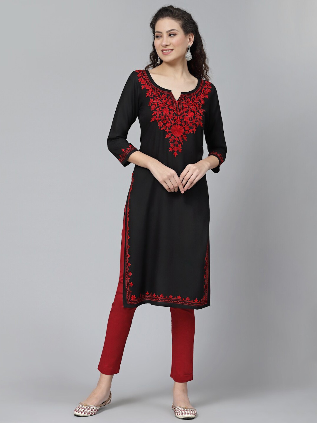 

QAZMI Floral Aari Embroidered Straight Kurta, Black