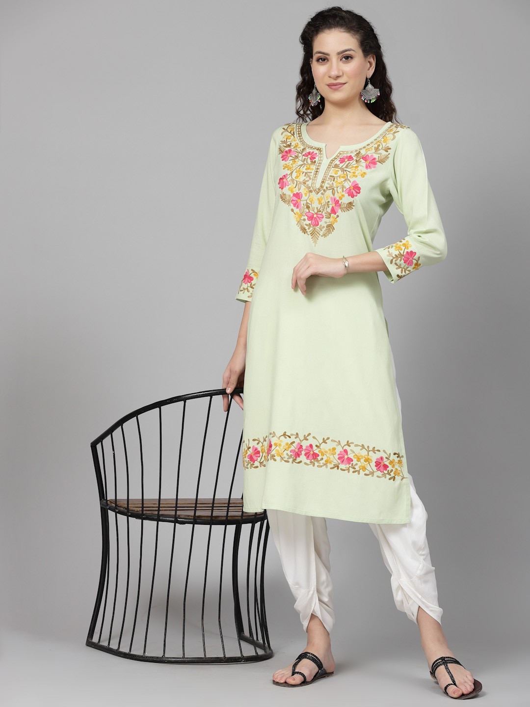 

QAZMI Aabidah Kashmiri Aari Work A-Line Kurta, Green