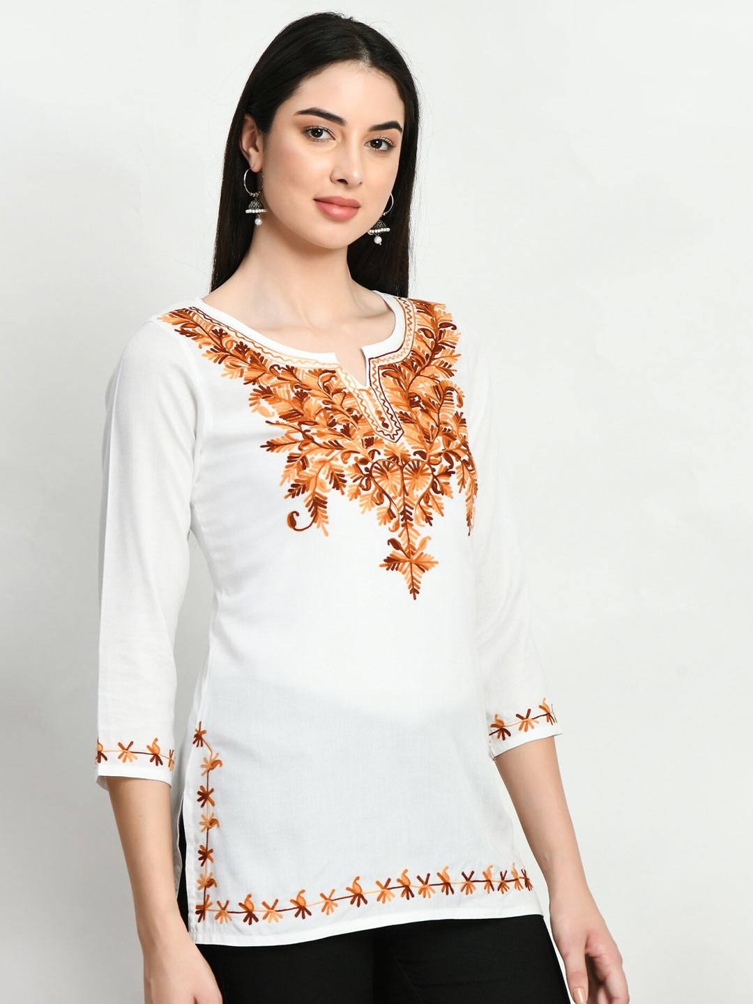 

QAZMI Floral Embroidered Chikankari Kurti, White