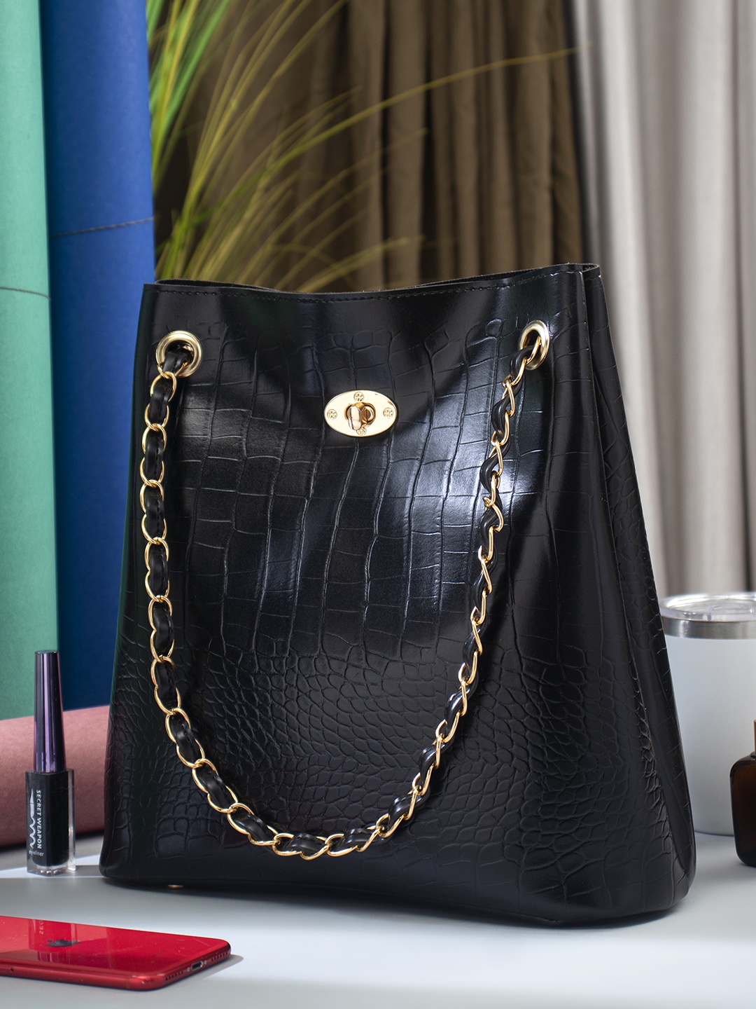 

Stropcarry Animal Textured Structured Shoulder Bag, Black
