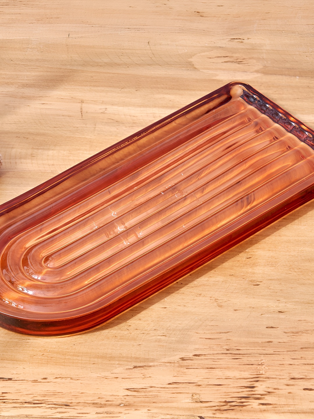 

Home Centre Brown Textured Townsquare Asra Glass Ribbed Tray