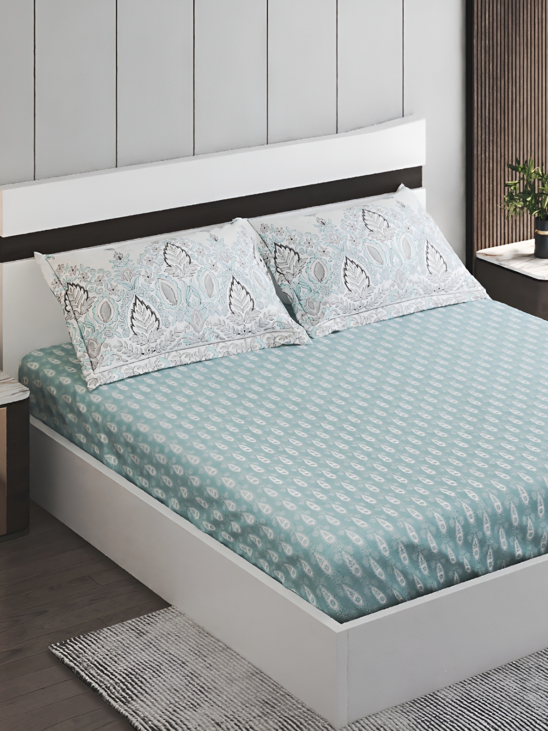 

Home Centre Restful Reflections Blue Ethnic Motifs Cotton 250 TC Bedsheet & 2 Pillow Cover