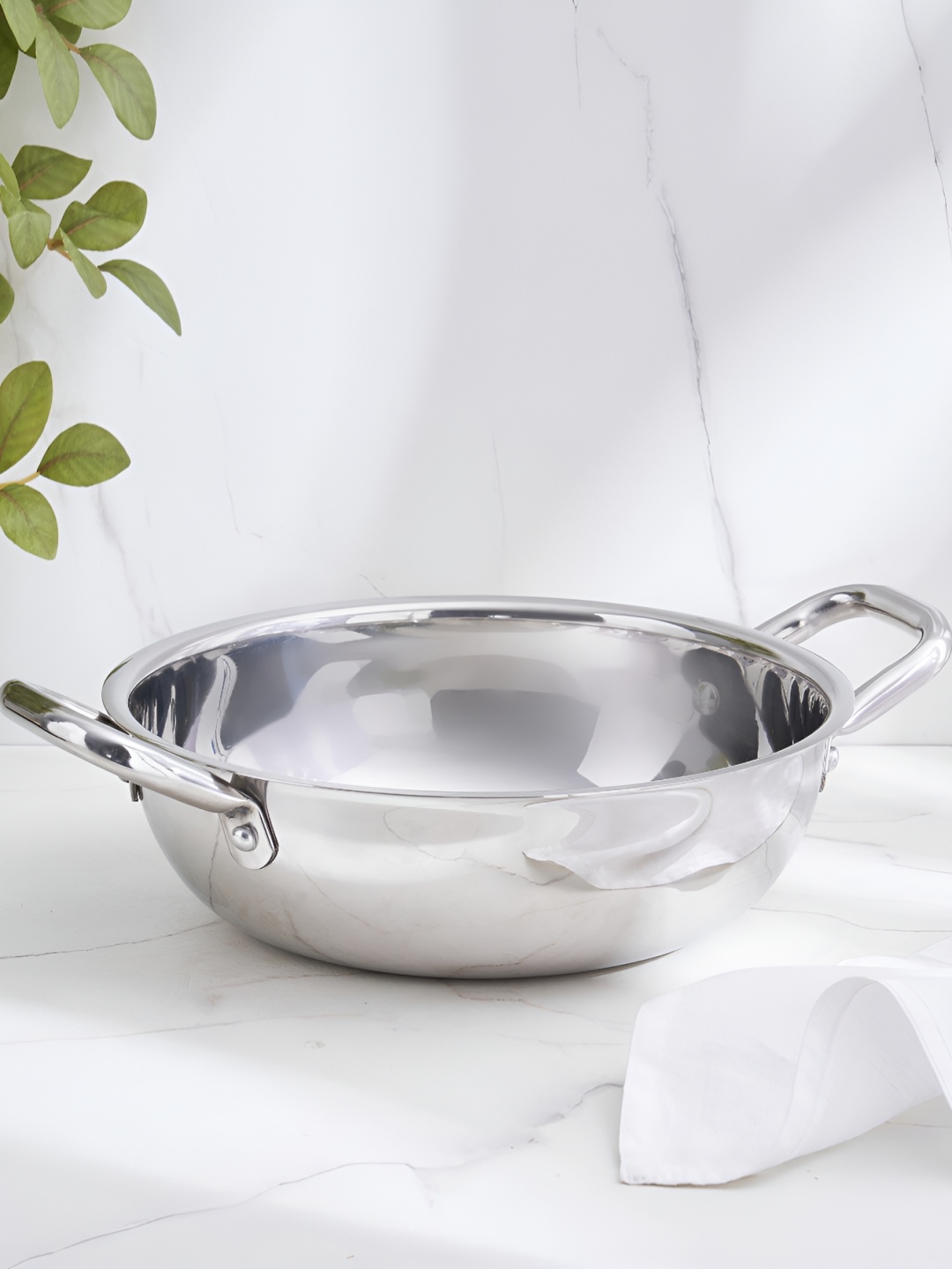 

Home Centre Silver-Toned Stainless Steel Kadhai 2.5l