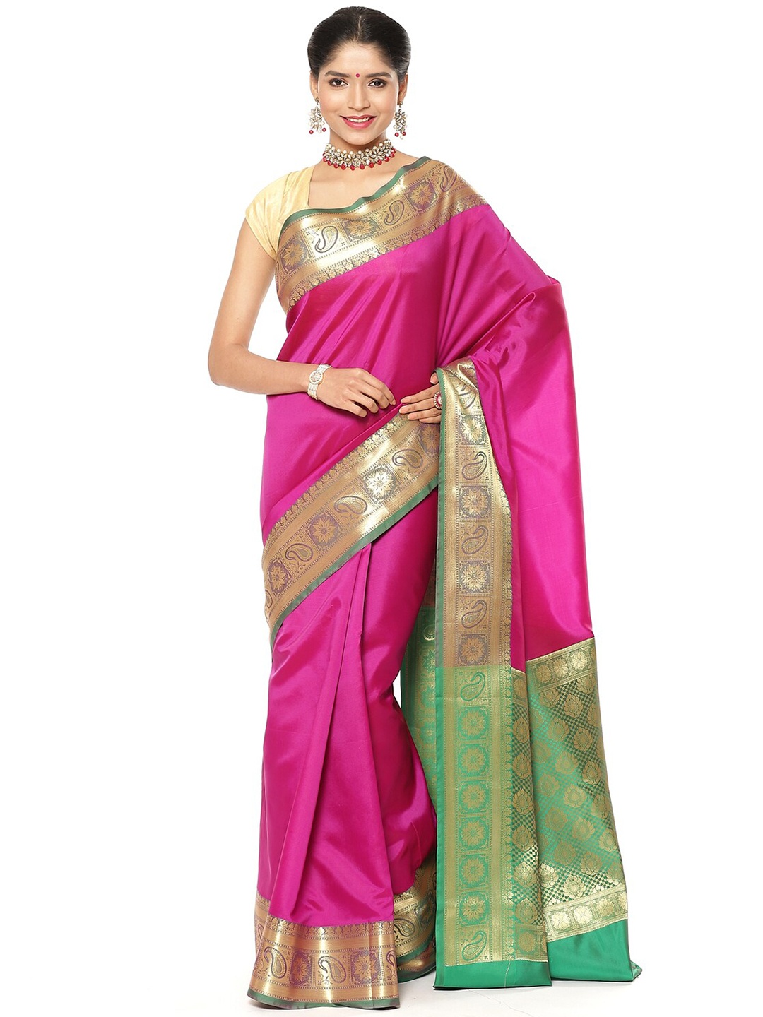 

Humairah Woven Design Zari Banarasi Saree, Magenta