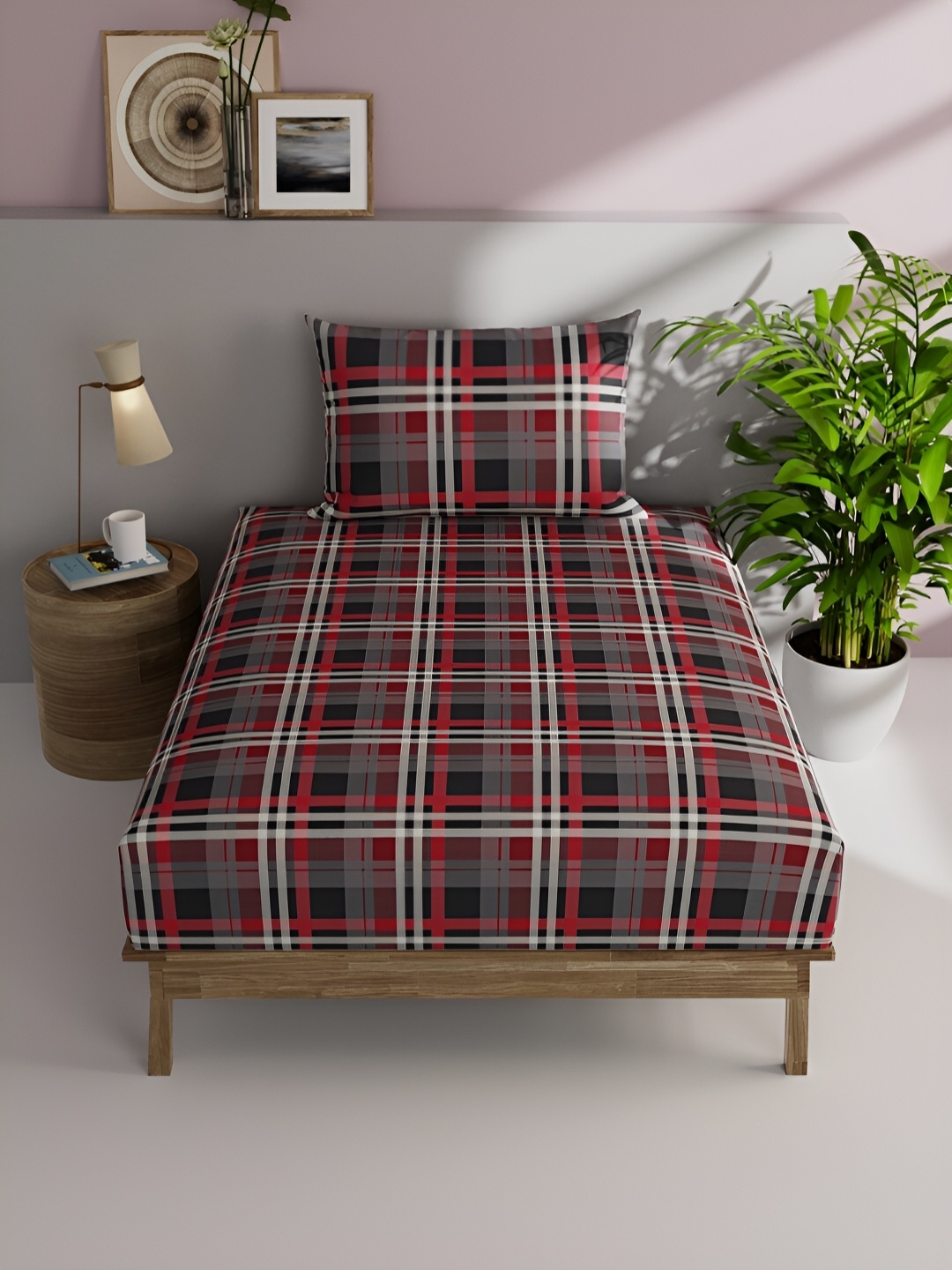 

BIANCA Red & White Geometric Cotton 144 TC Single Bedsheet With 1 Pillow Cover