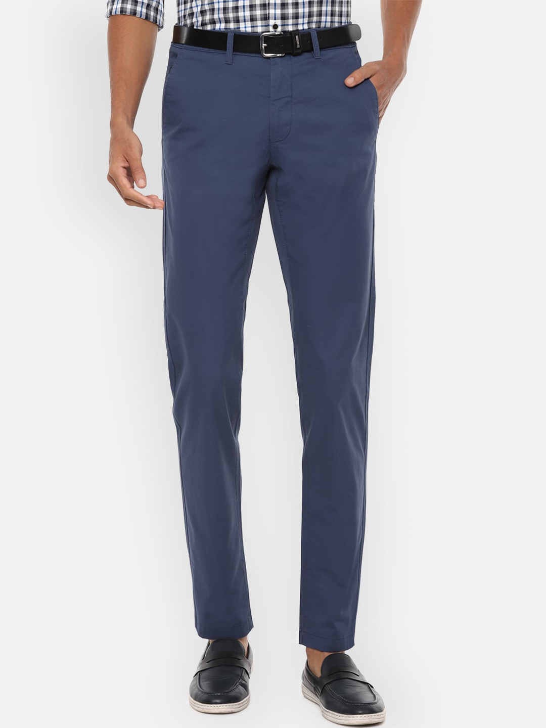 

Van Heusen Sport Men Slim Fit Mid-Rise Cotton Trousers, Blue