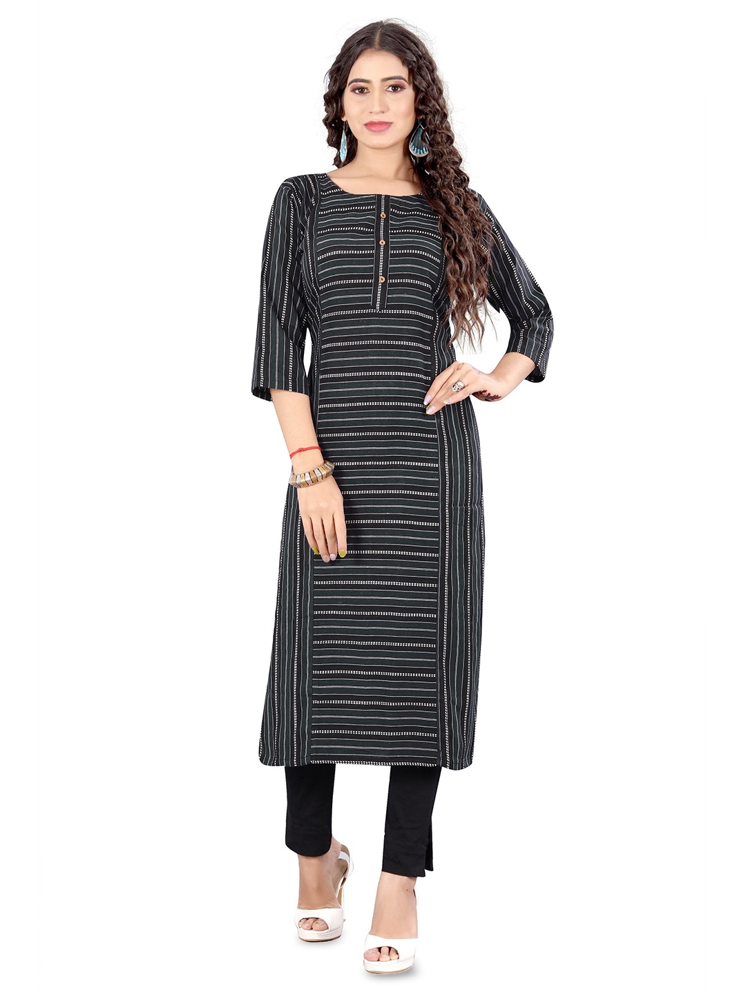 

Rujave Striped Cotton Straight Kurta, Black