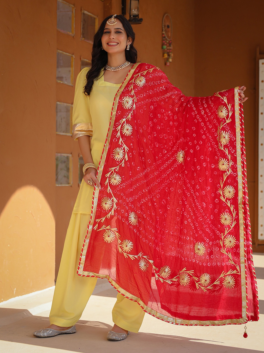 

Thread & Button Women Regular Kurti with Salwar & With Dupatta, Yellow