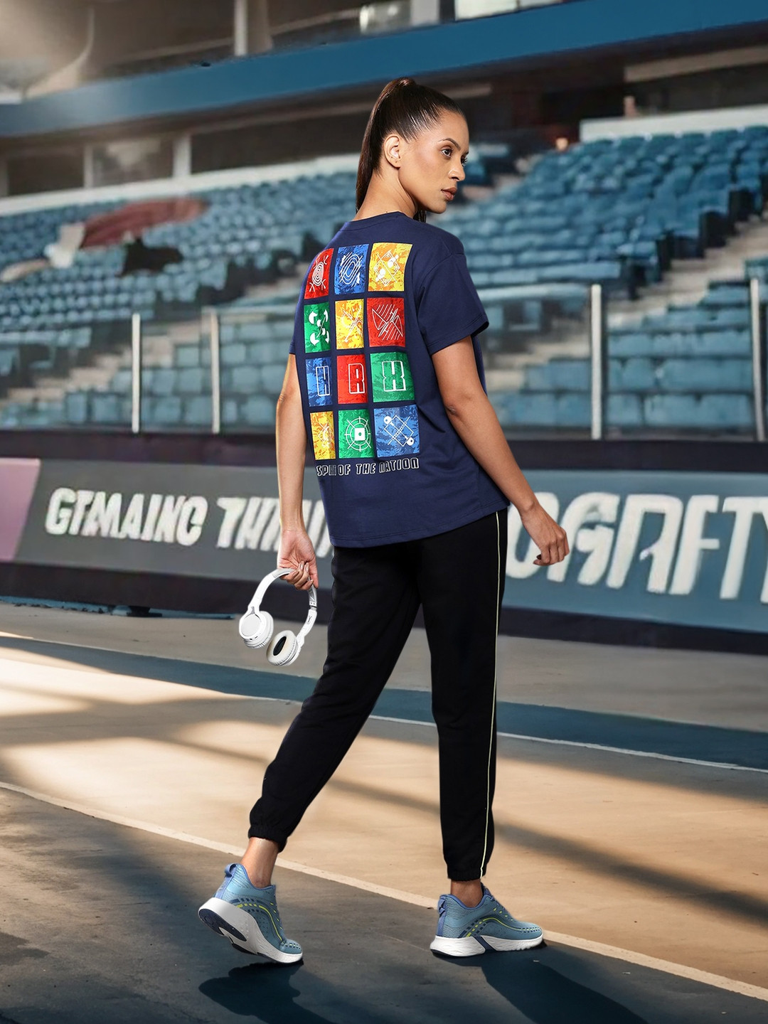 

HRX by Hrithik Roshan Women Printed Relaxed Fit T-shirt, Navy blue