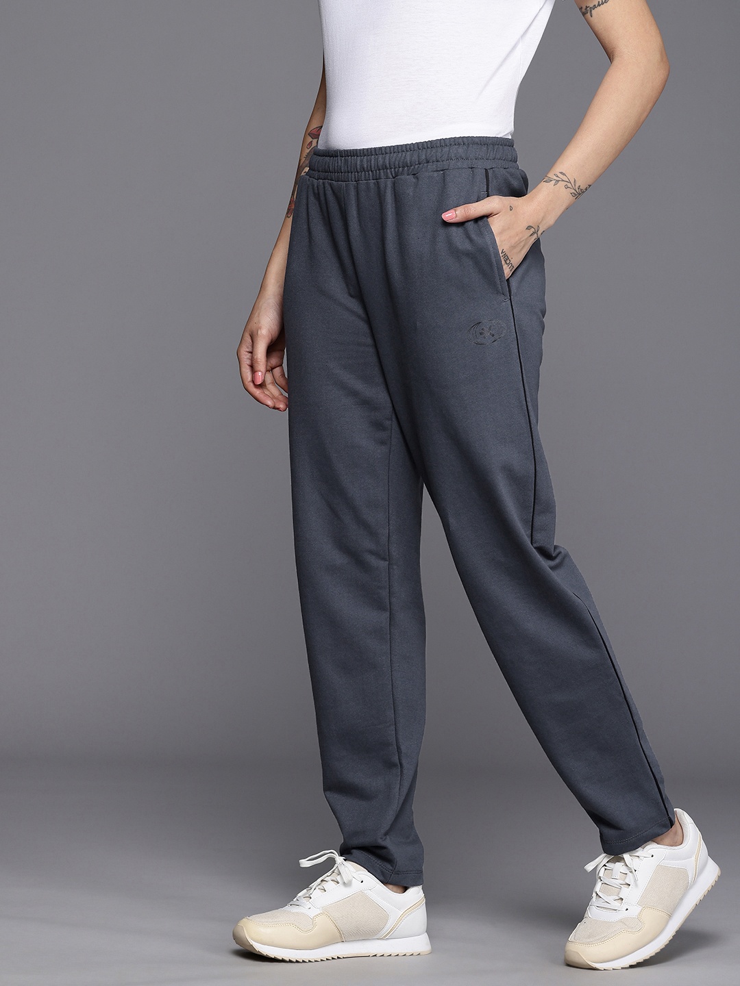 

HRX by Hrithik Roshan Women Olympic-Collection Lifestyle Track Pants, Grey