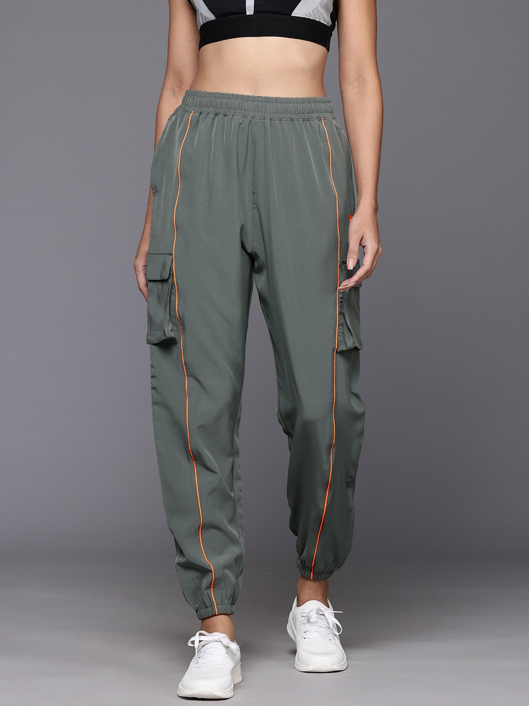

HRX by Hrithik Roshan Women Rapid-Dry Cargo Style Training Joggers, Green