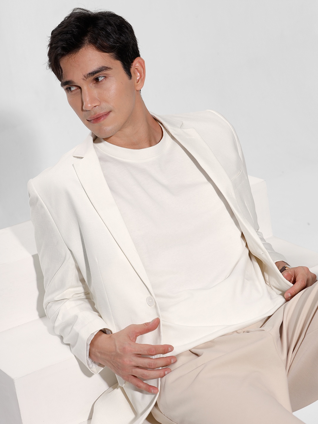 

INVICTUS Single-Breasted Slim Fit Formal Blazer, Off white