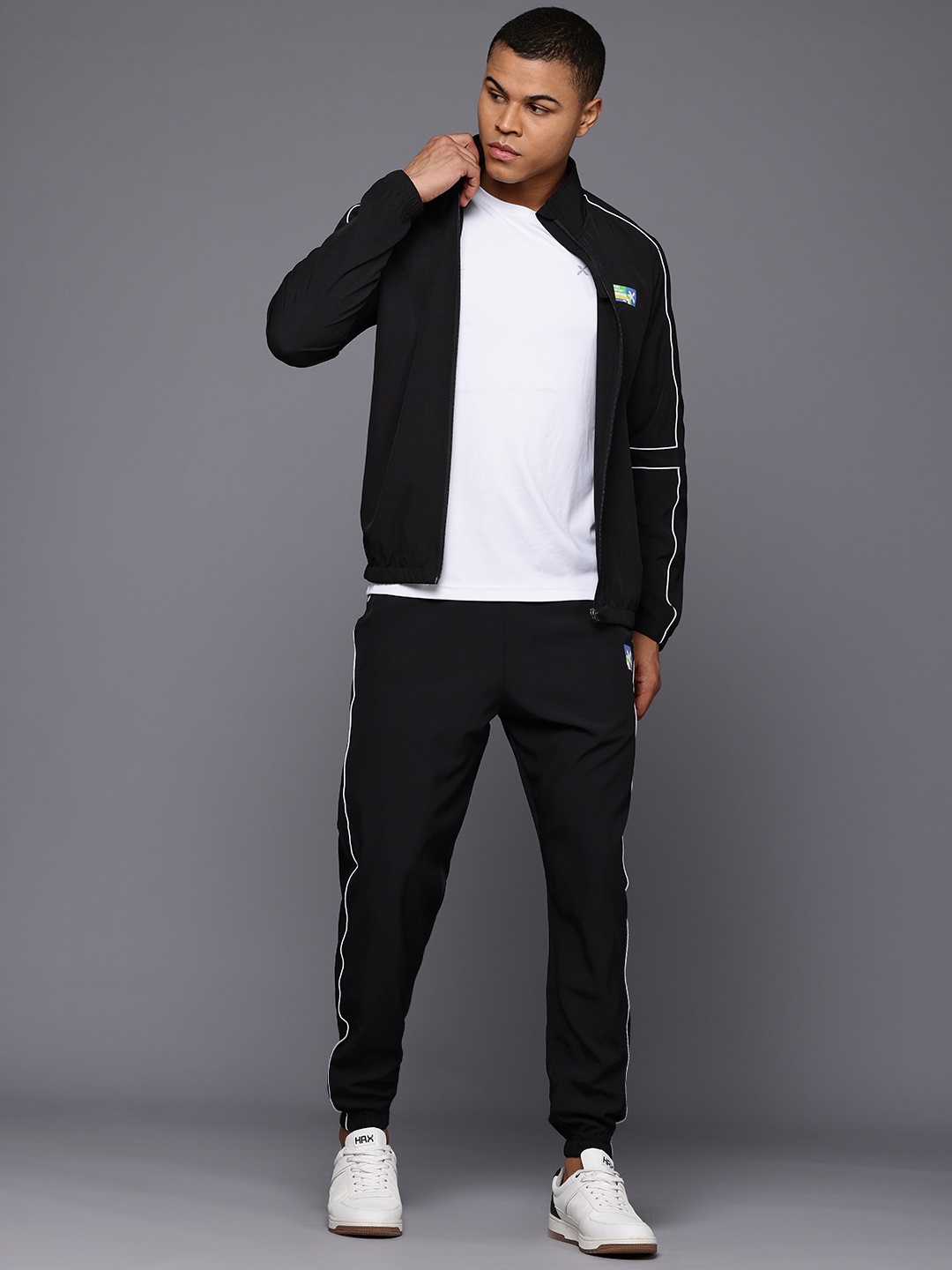 

HRX by Hrithik Roshan Men Regular Fit Tracksuit, Black