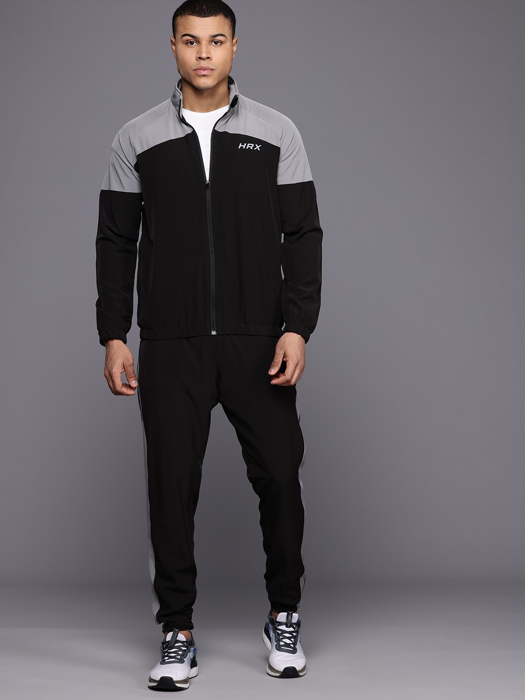 

HRX by Hrithik Roshan Men Rapid-Dry Running Tracksuit, Black