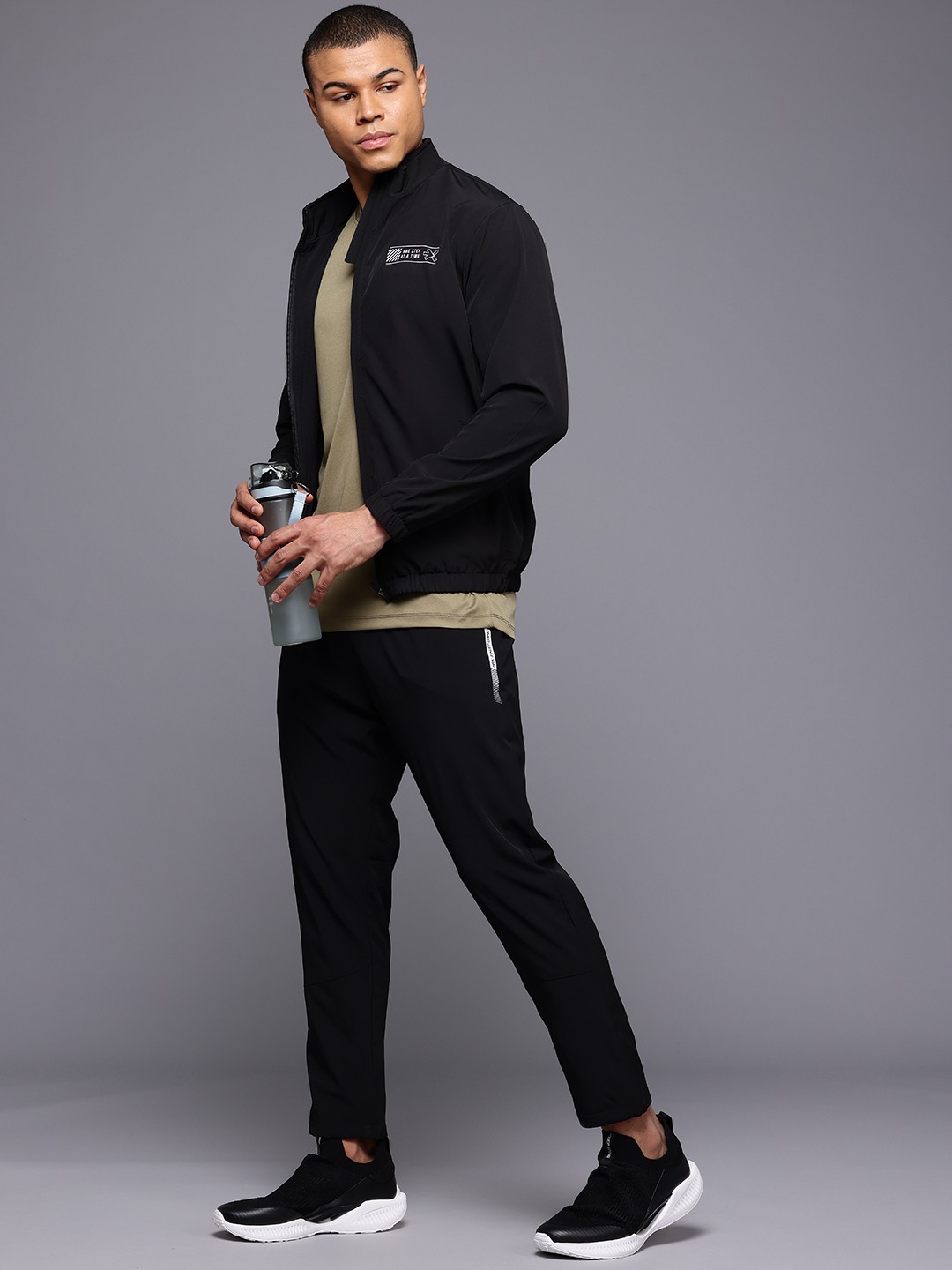 

HRX by Hrithik Roshan Men Rapid-Dry Running Tracksuit, Black