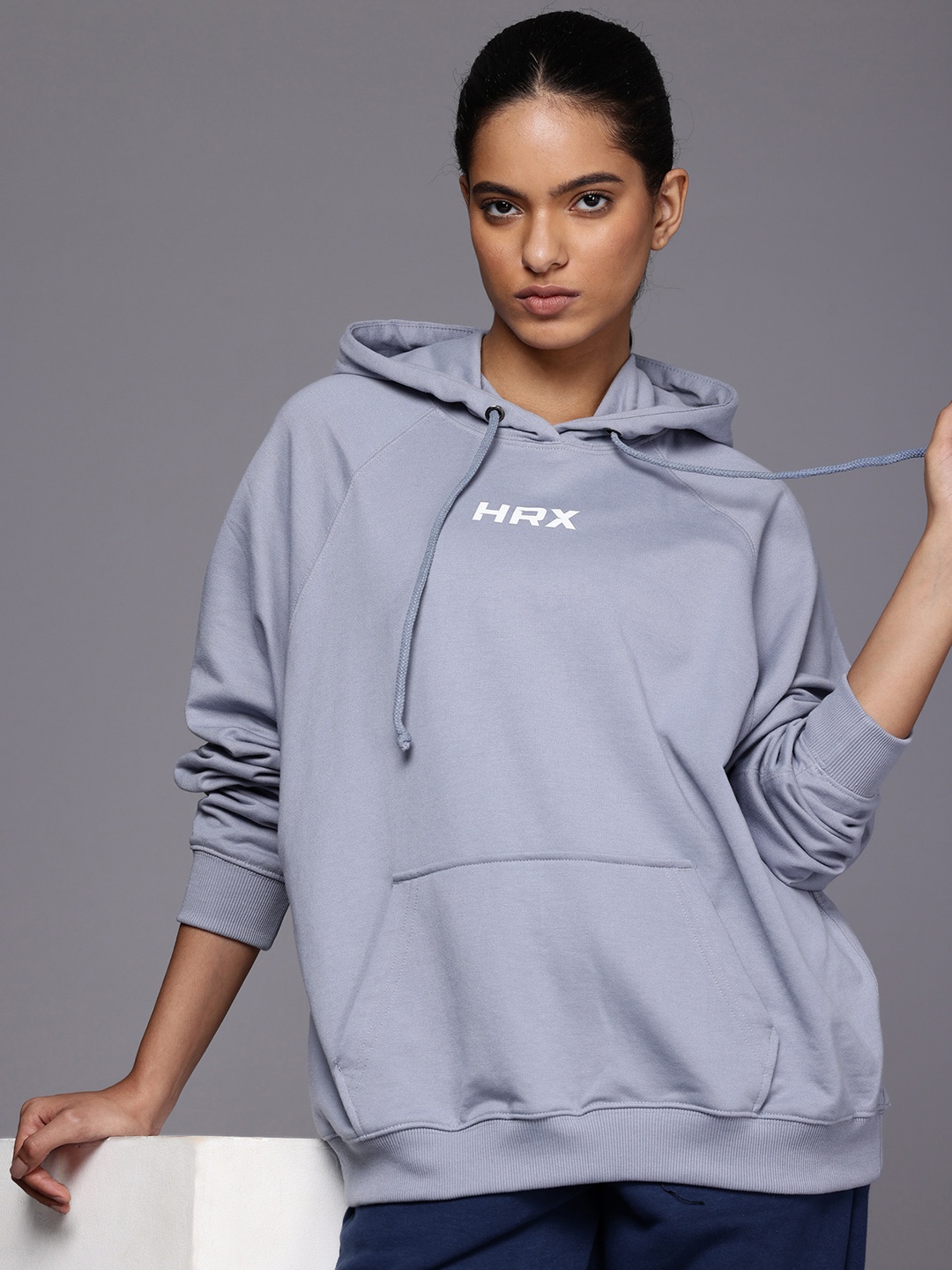 

HRX by Hrithik Roshan STREETPULSE Lifestyle Hooded Sweatshirt, Grey