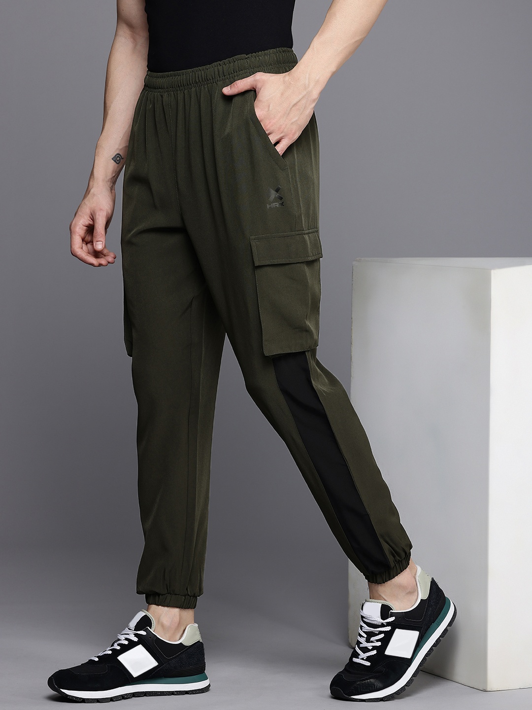 

HRX by Hrithik Roshan Men Olympic-Collection Lifestyle Joggers, Olive