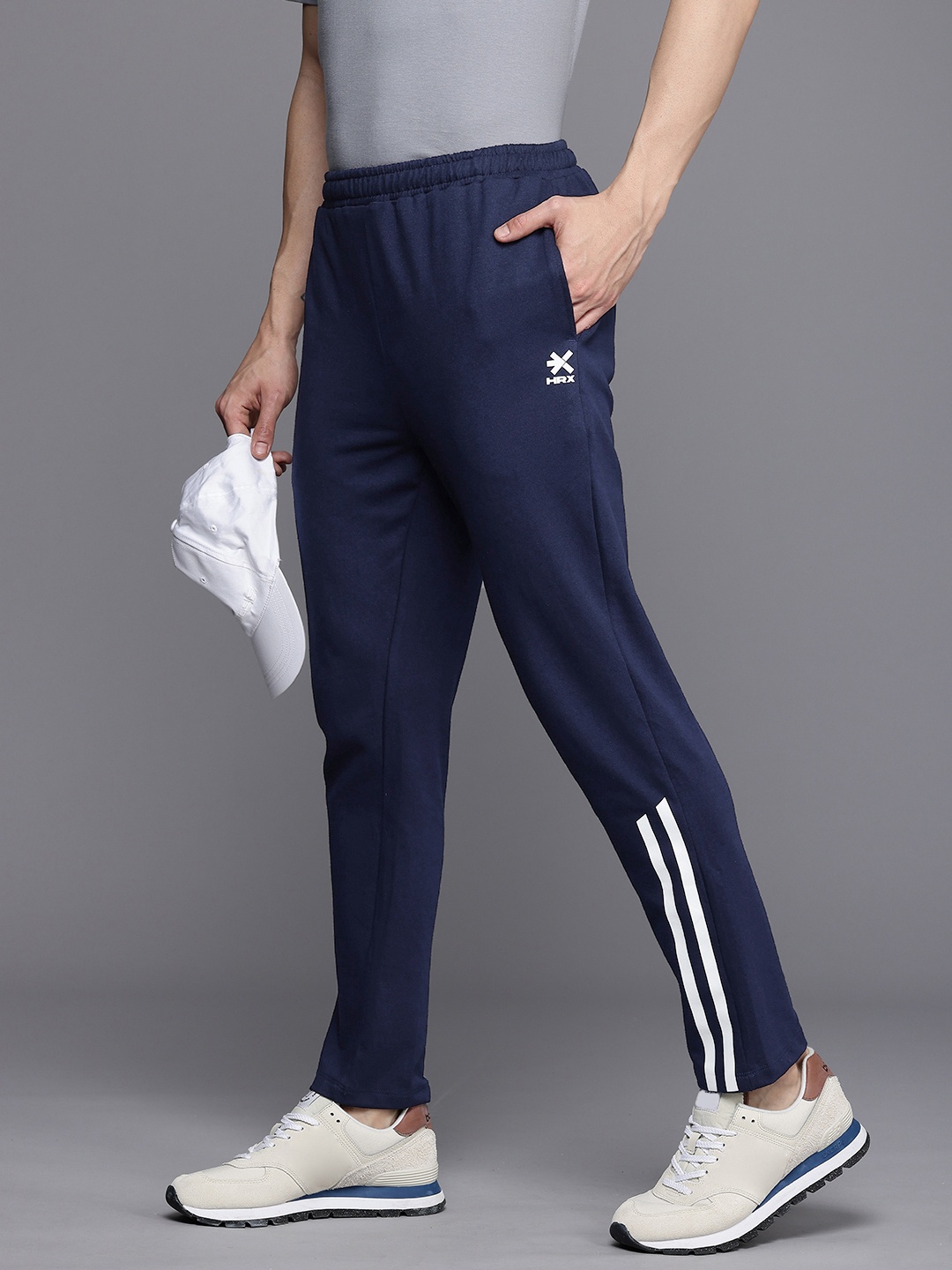 

HRX by Hrithik Roshan Men Lifestyle Track Pants, Navy blue