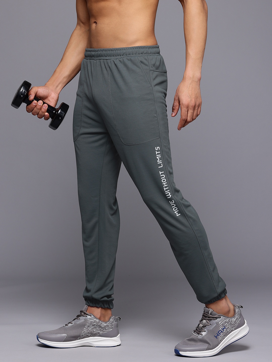 

HRX by Hrithik Roshan Men Rapid-Dry Training Joggers, Grey