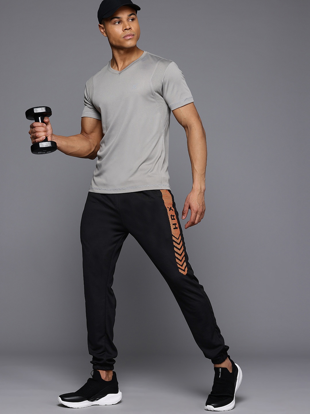 

HRX by Hrithik Roshan Men Rapid-Dry Training Joggers, Black