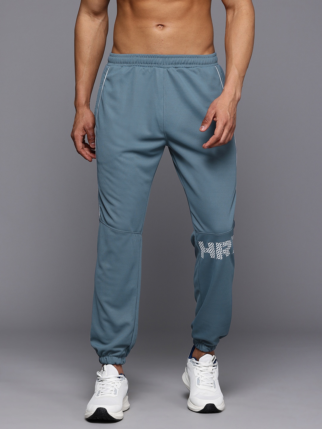 

HRX by Hrithik Roshan Men Rapid-Dry Training Joggers, Blue