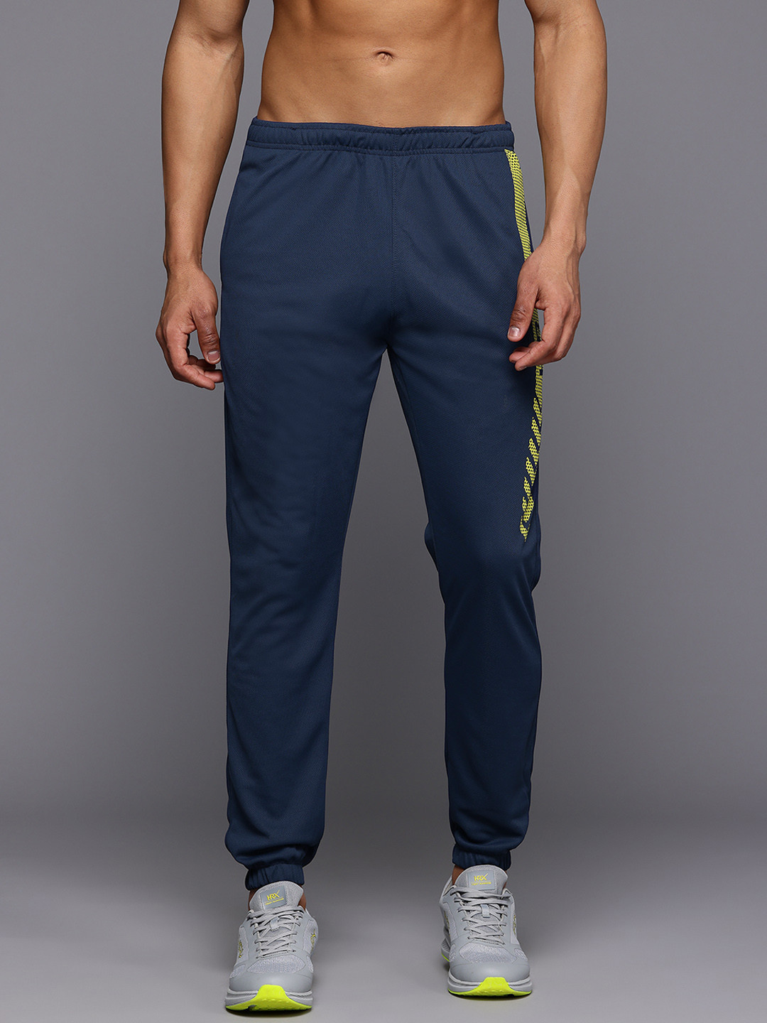 

HRX by Hrithik Roshan Men Rapid-Dry Training Joggers, Navy blue