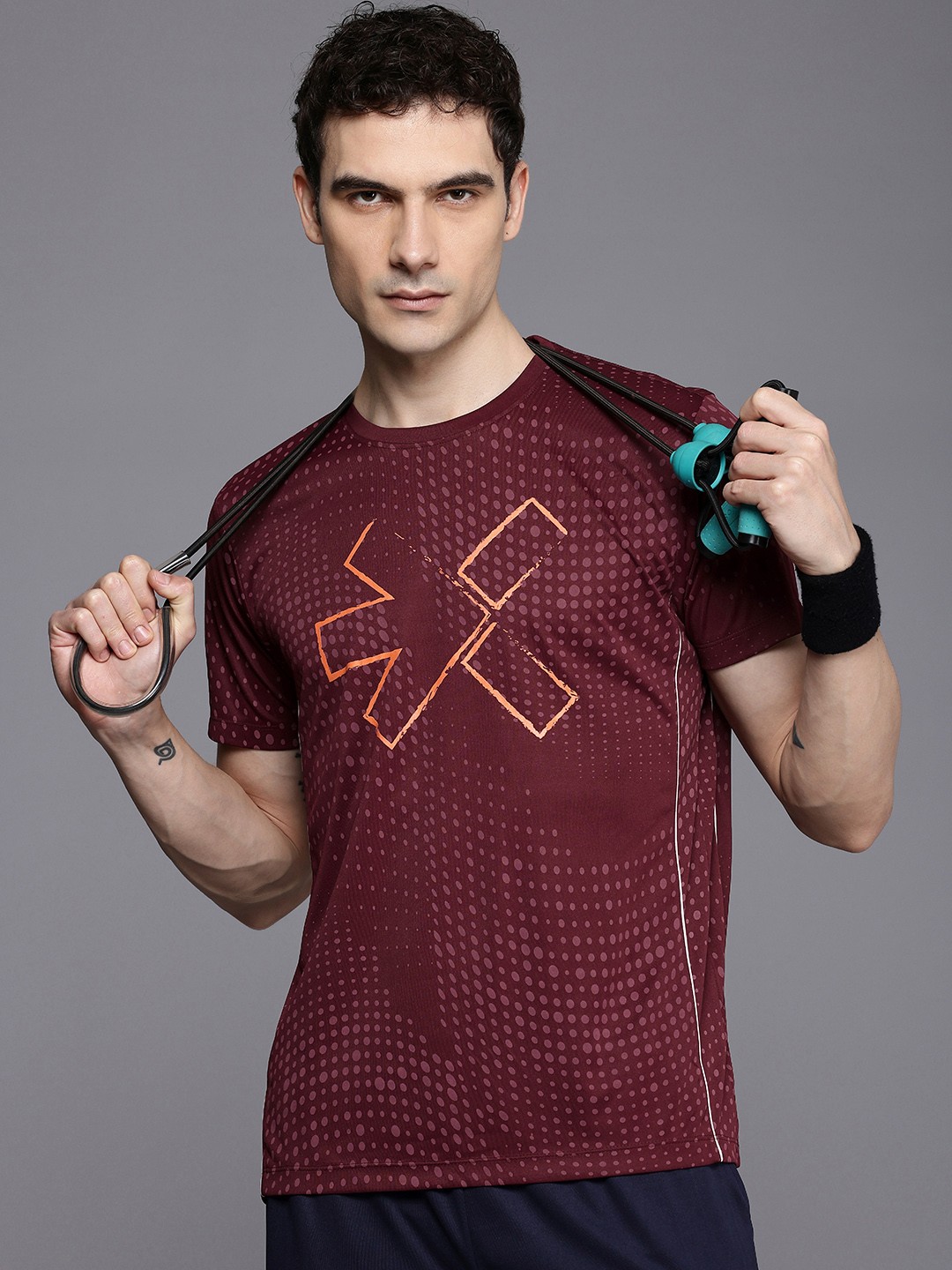 

HRX by Hrithik Roshan Printed Antimicrobial Finish Rapid Dry Training T-shirt, Maroon