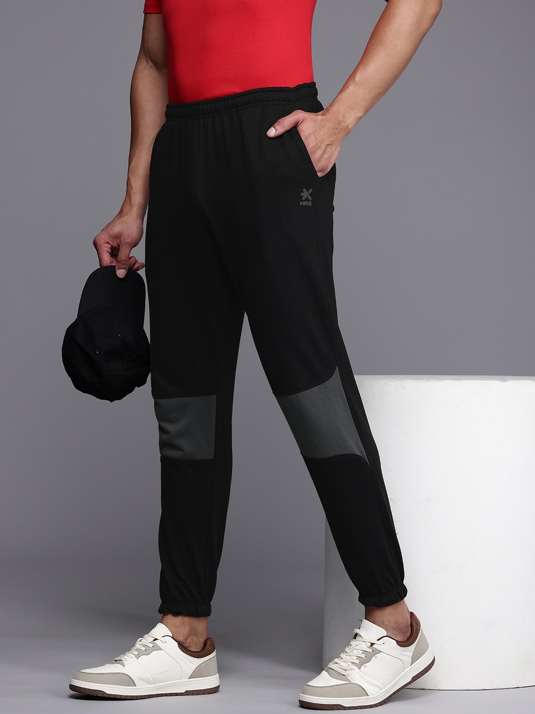 

HRX by Hrithik Roshan Men Solid Joggers Track Pants, Black