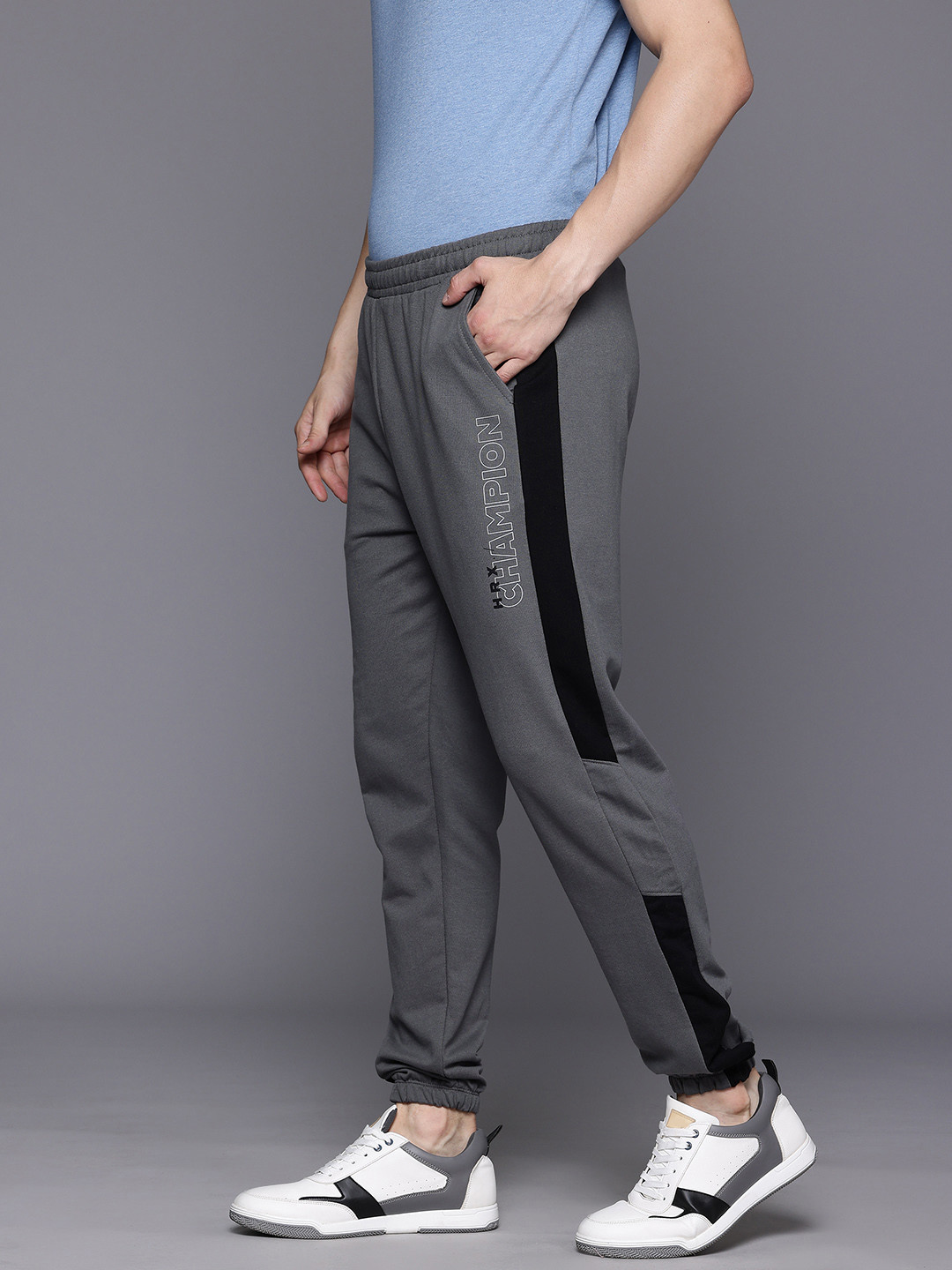 

HRX by Hrithik Roshan Men Regular Fit Lifestyle Joggers, Grey