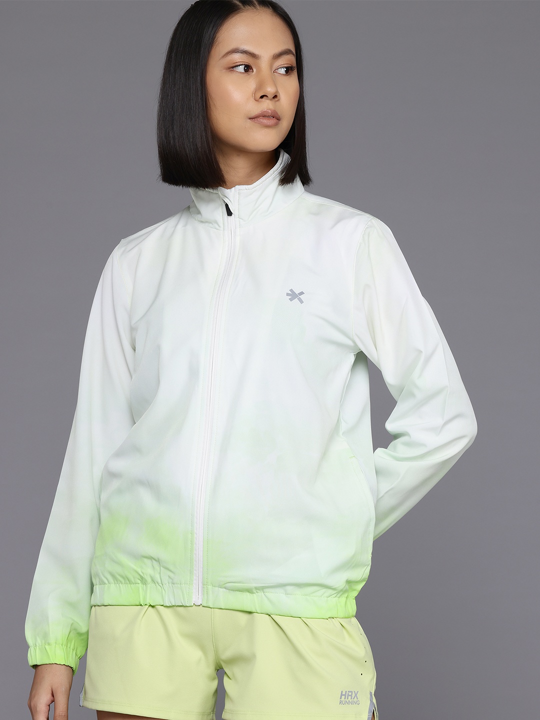 

HRX by Hrithik Roshan Ombre Reflective Strip Running Tailored Jacket, White