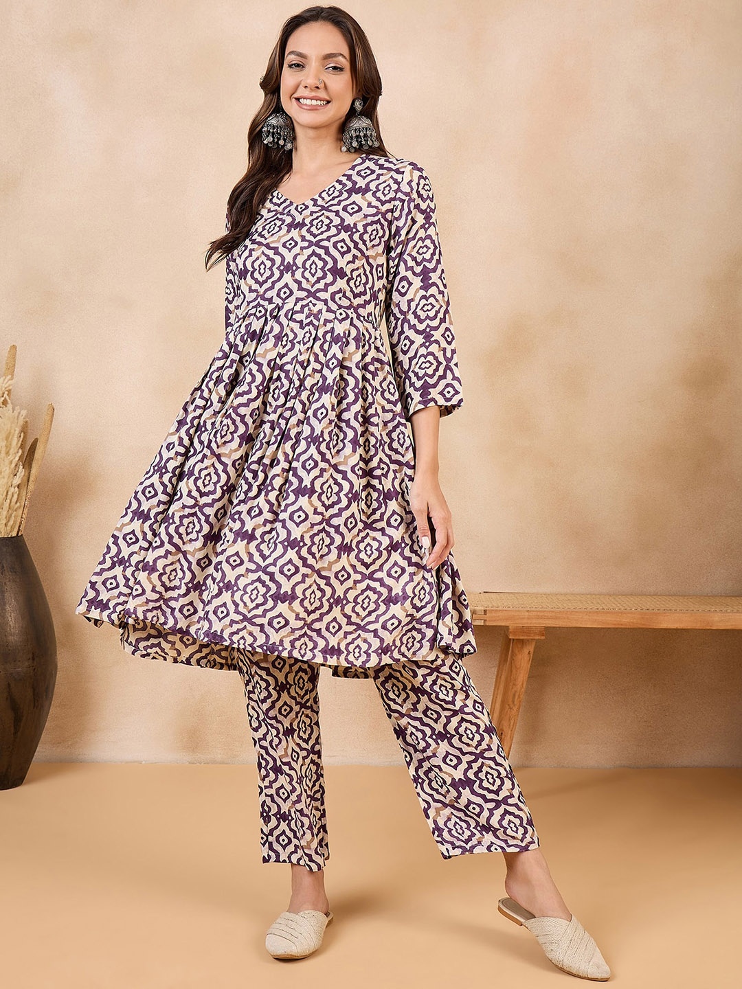 

InWeave Ethnic Motifs Printed V-Neck Anarkali Pleated Kurta with Trousers, Purple