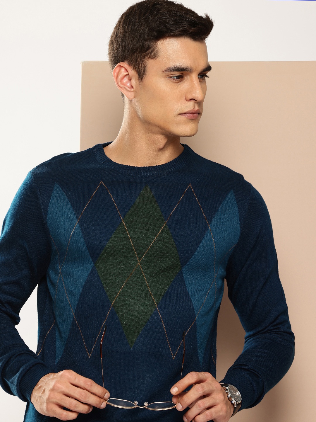 

INVICTUS Geometric Self Design Pullover, Navy blue