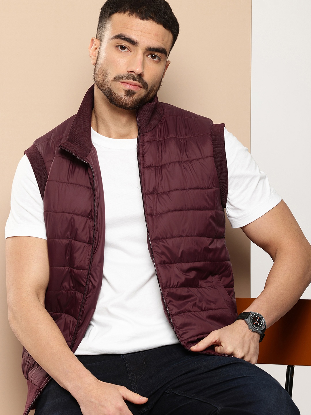 

INVICTUS Mock Collar Sleeveless Padded Jacket, Burgundy