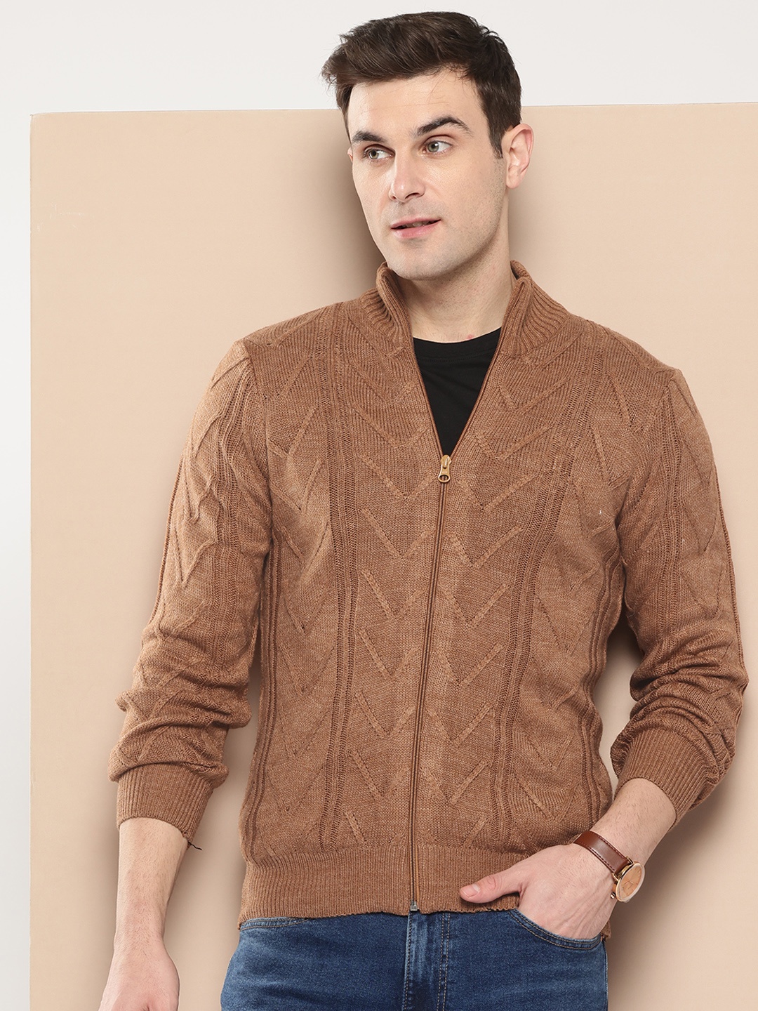 

INVICTUS Geometric Knits Mock Collar Acrylic Zip-Up Cardigan, Brown