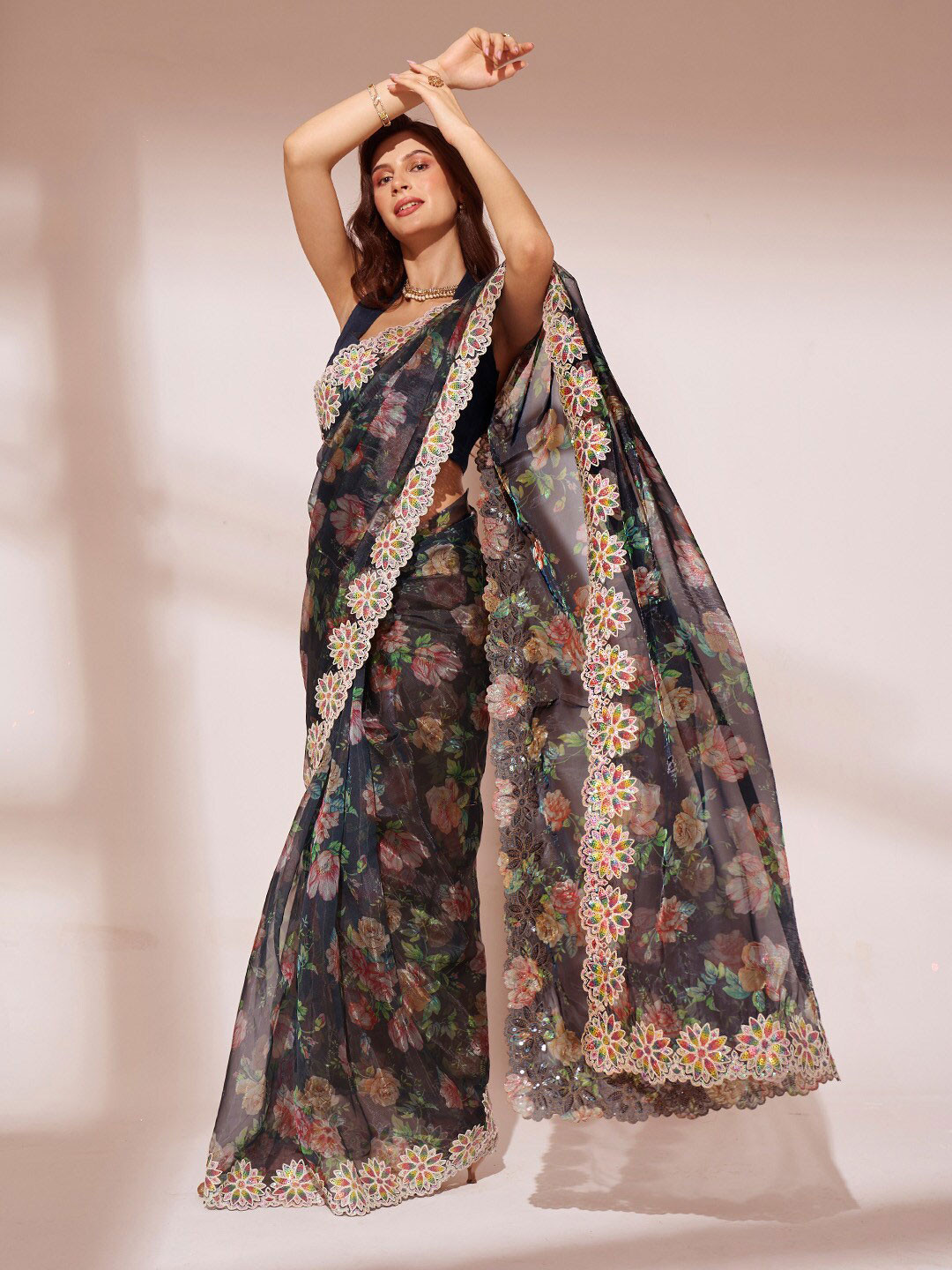 

Ishin Floral Printed Organza Saree, Black