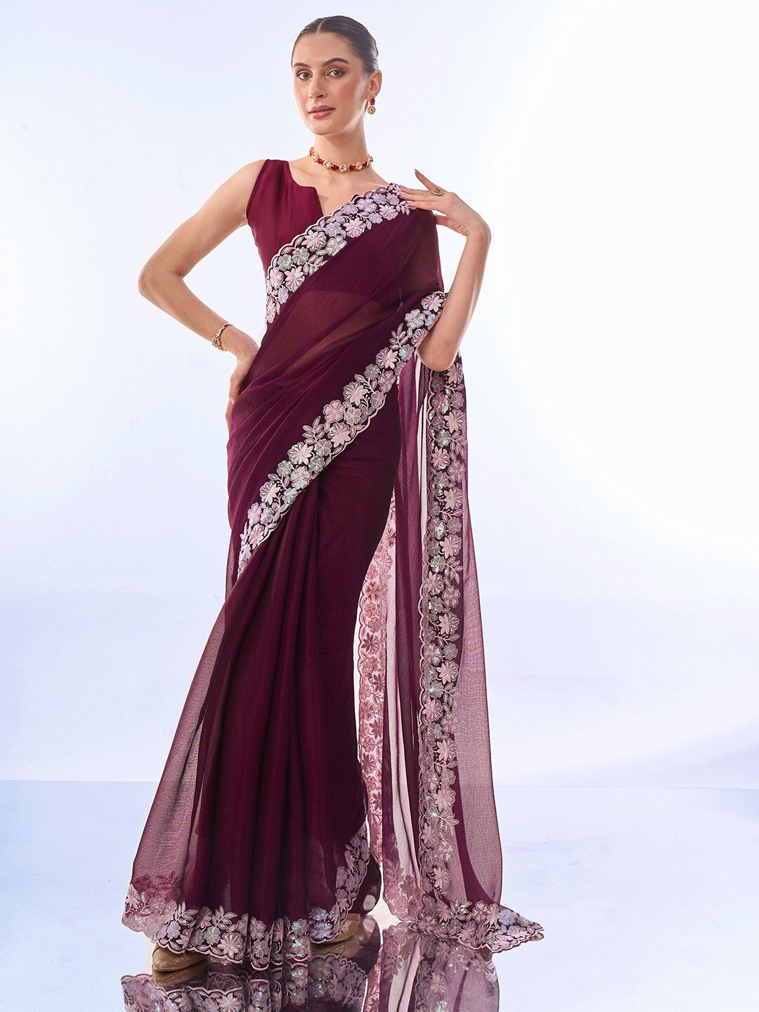 

Ishin Embroidered Poly Georgette Saree, Burgundy