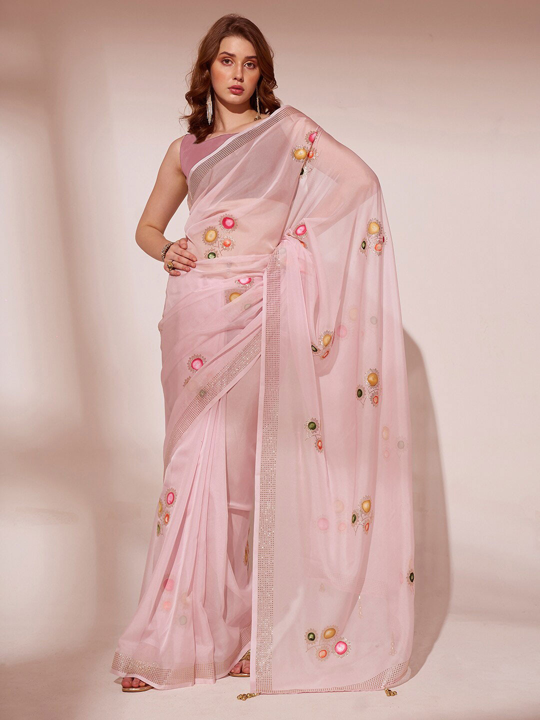 

Ishin Floral Beads and Stones Organza Saree, Pink