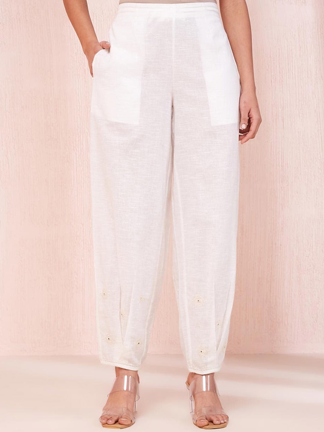

Fabindia Women Cotton Chikankari Salwar, Off white